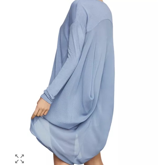 BCBGMaxAzria Sky Blue XS Top - Picture 2 of 6